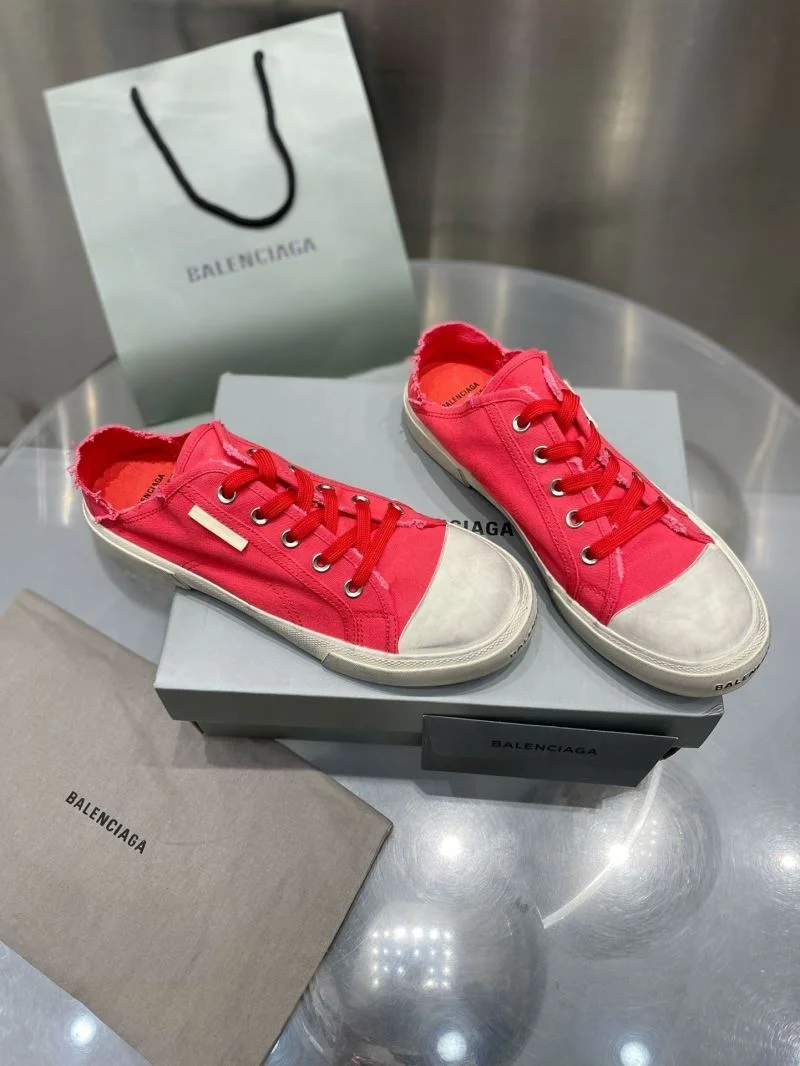Balenciaga Low Shoes Thermal 16760