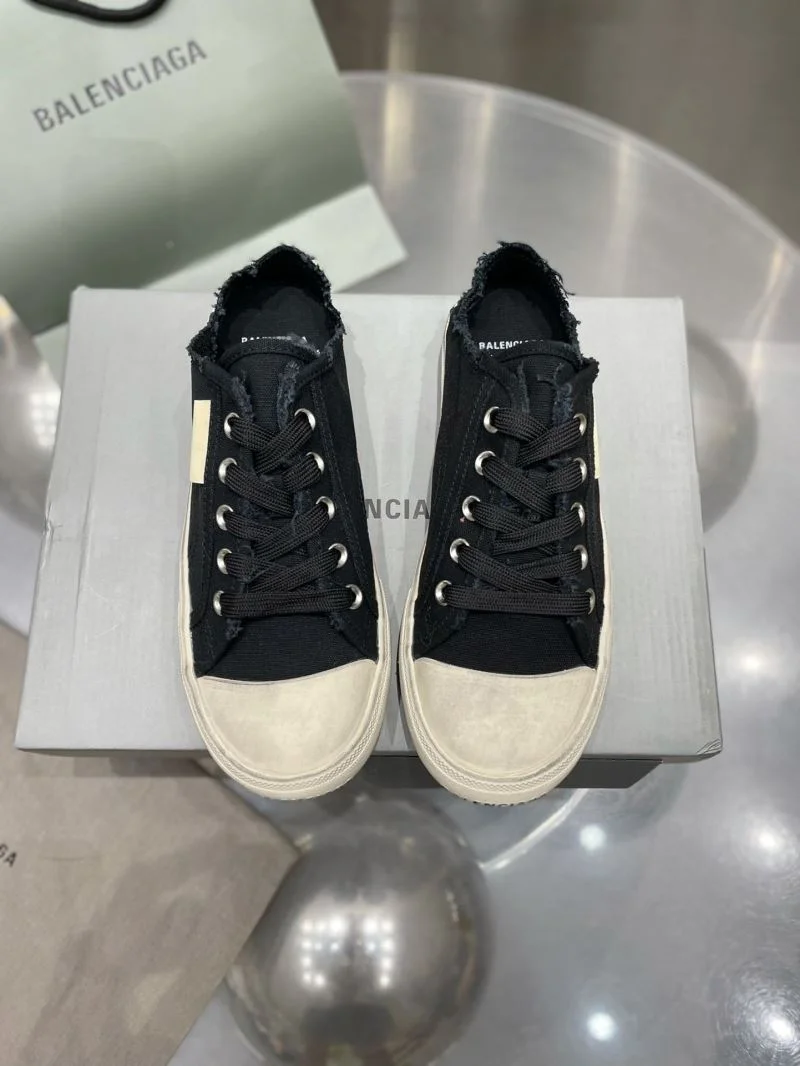 ZipUp Balenciaga Low Shoes 16718
