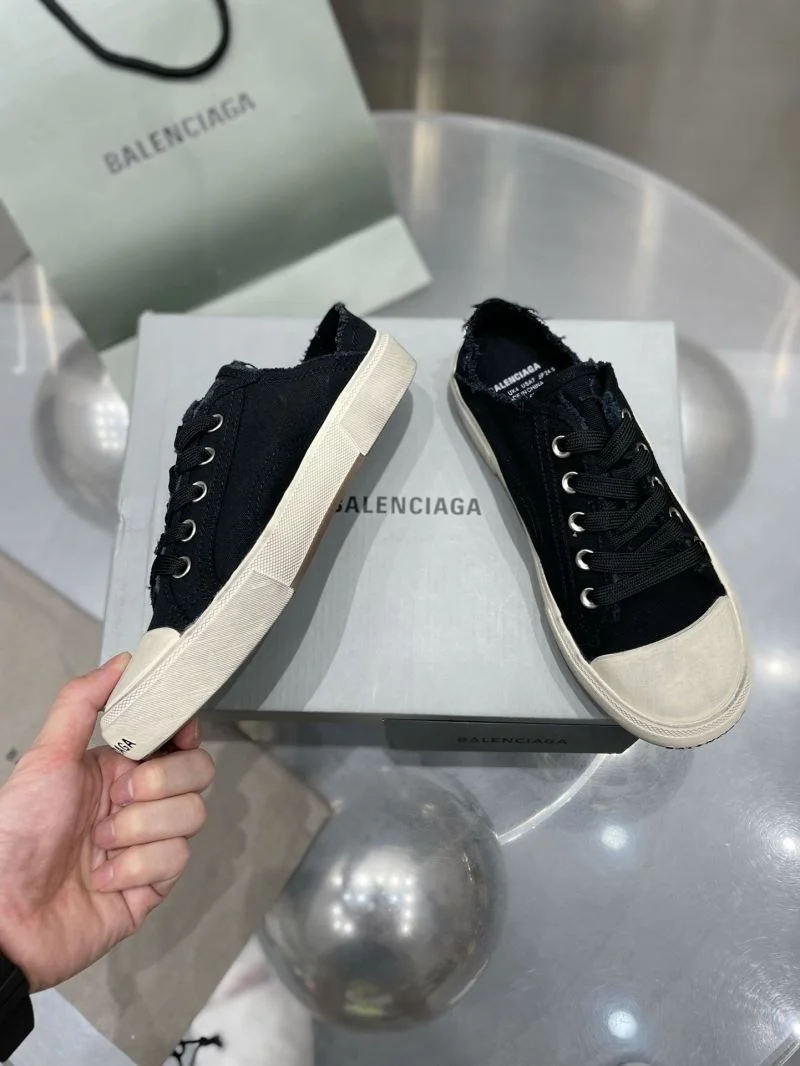 ZipUp Balenciaga Low Shoes 16718