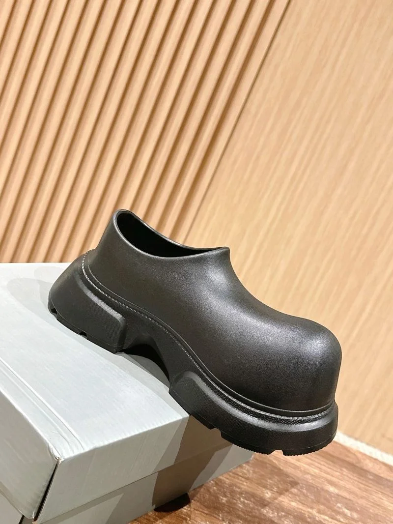 Balenciaga Low Shoes Modern 16723