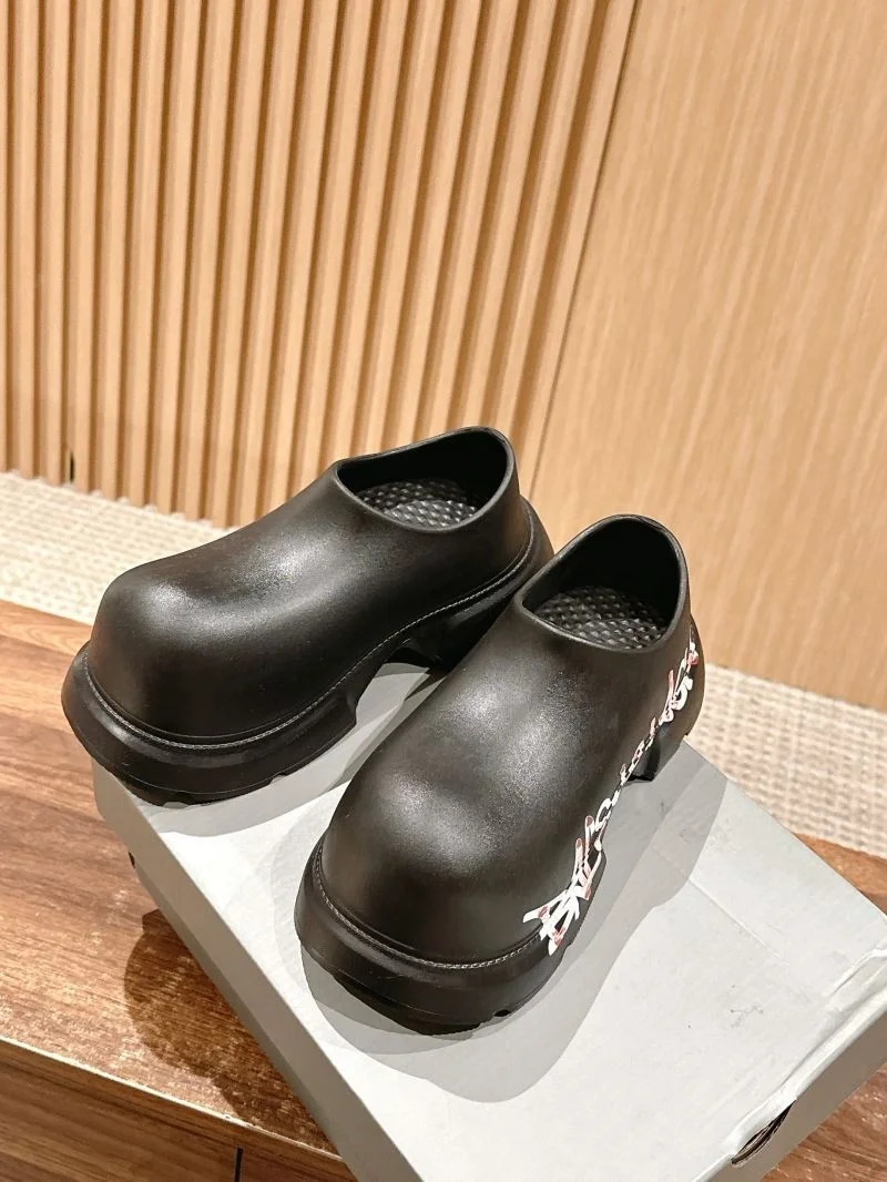 Balenciaga Low Shoes Modern 16723
