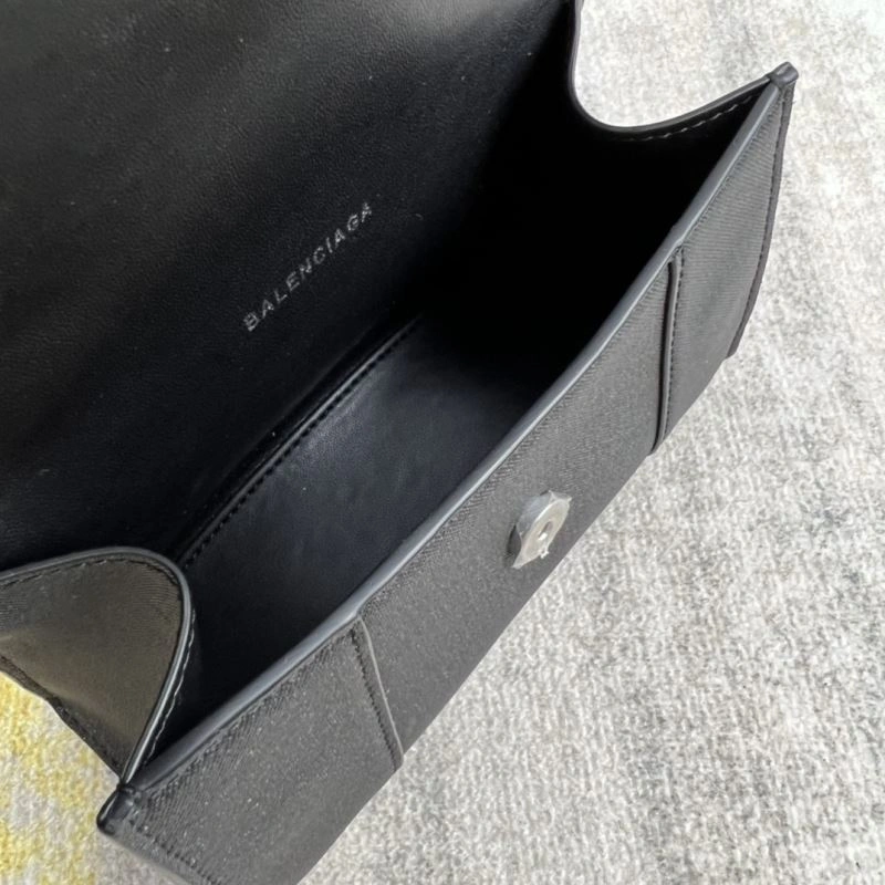 Balenciaga Luminous Crescent Hourglass Bag - Shiny Black Balenciaga SunProtective 78737