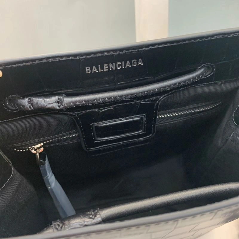 Balenciaga Luxury Balenciaga Crocodile Pattern Shopping Bag - Black ComfortFit 78556