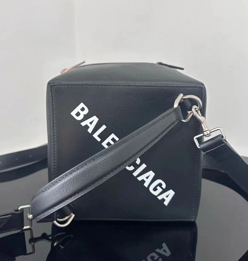 Elegant Balenciaga Luxury Square Dice Bag - Early Autumn Collection 72575