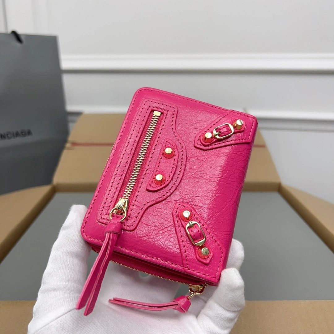 Balenciaga Magenta Retro Leather Wallet with Card Compartments HighPerformance 60855