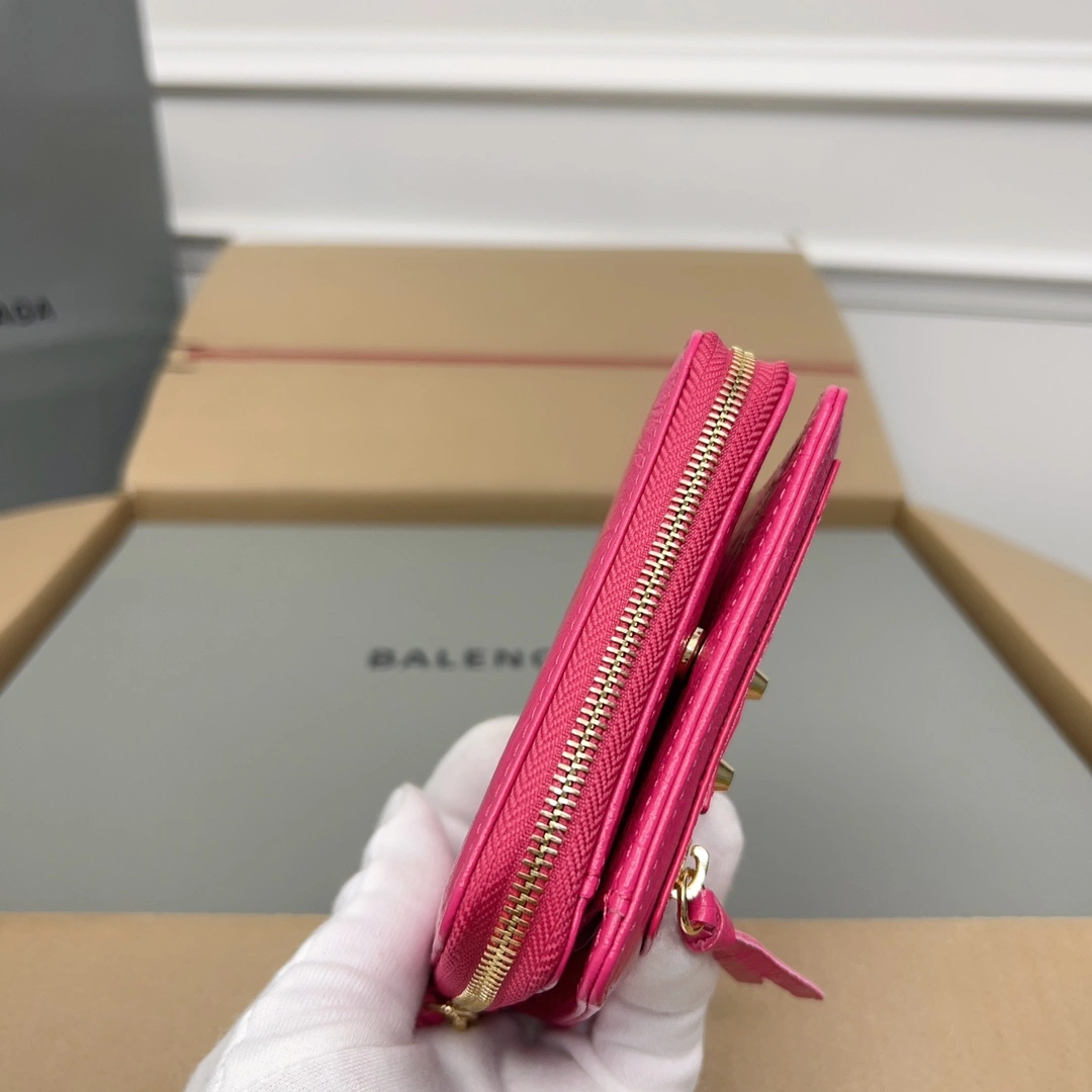 Balenciaga Magenta Retro Leather Wallet with Card Compartments HighPerformance 60855