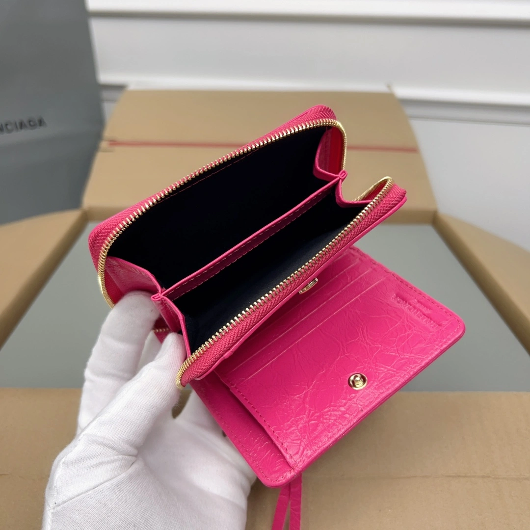 Balenciaga Magenta Retro Leather Wallet with Card Compartments HighPerformance 60855