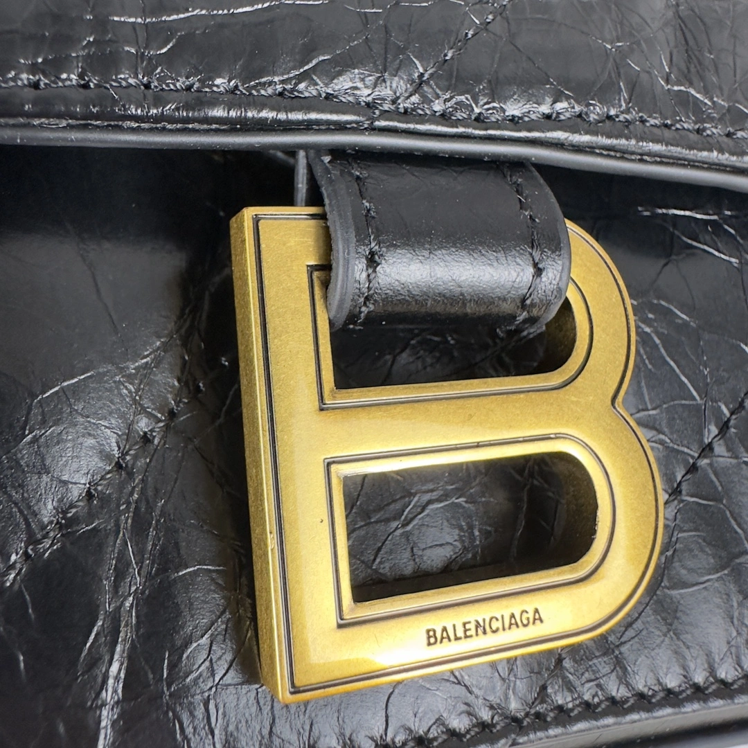 Balenciaga Medium Crush Gold Hourglass Chain Bag RelaxedFit 60966