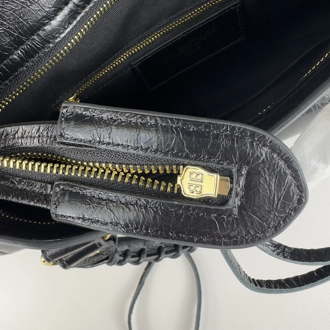 HighPerformance Balenciaga Medium Motorcycle Bag with Logo and Studded Design 60988