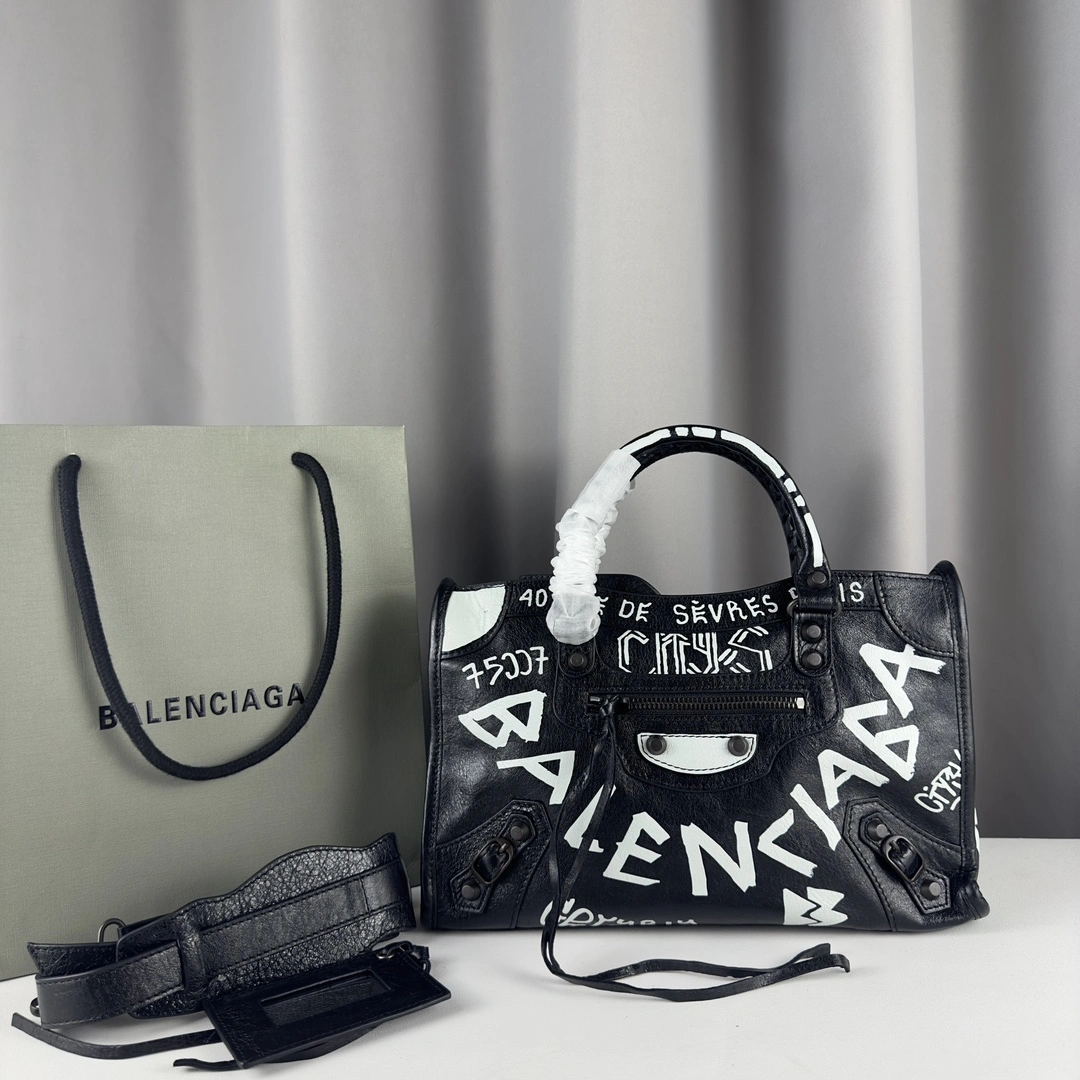 Balenciaga Mini City Graffiti Sheepskin Handcrafted Bag 30cm ZipUp 61077