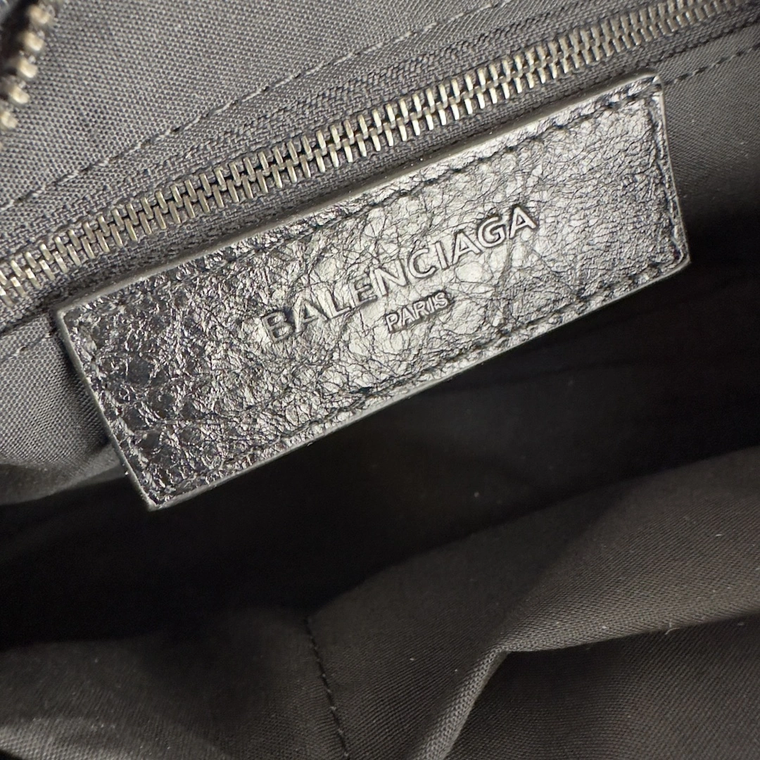 Balenciaga Mini City Graffiti Sheepskin Handcrafted Bag 30cm ZipUp 61077