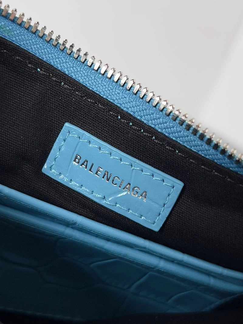 Balenciaga Mini Le Cagole Handbag - Retro Half-Moon Style Chic EasyCare 78810
