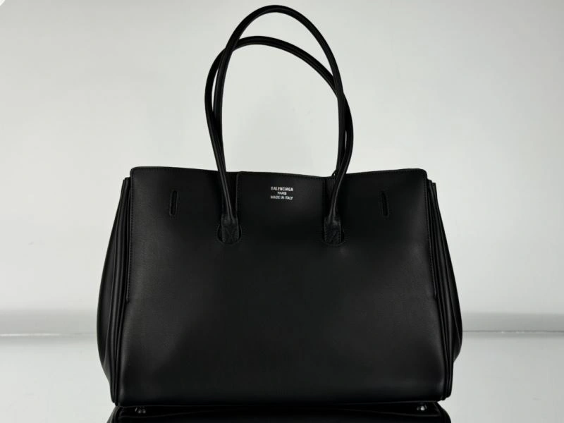 Sustainable Balenciaga  Black Silver Bel-Air Calfskin Shoulder Bag 67003