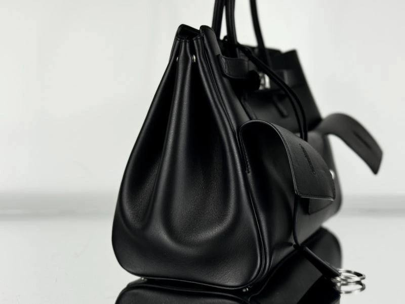 Sustainable Balenciaga  Black Silver Bel-Air Calfskin Shoulder Bag 67003