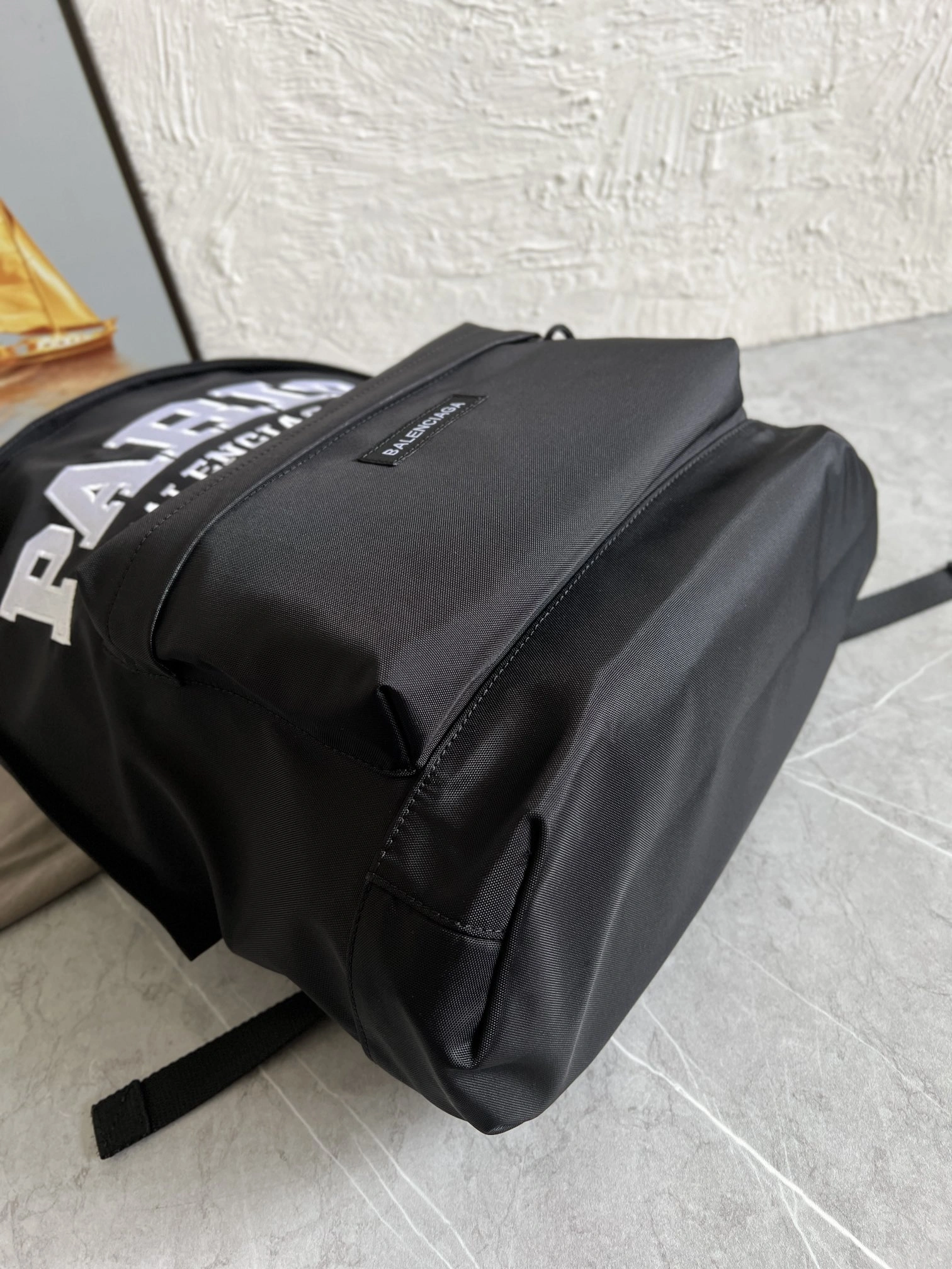 Balenciaga  High-End Unisex Shoulder Backpack SunProtective 61066