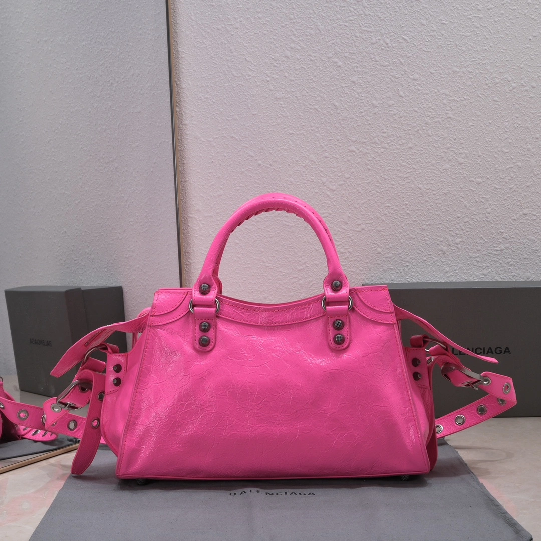Bold Balenciaga NEO CAGOLE Distressed Lambskin Trapezoid Bag 60959