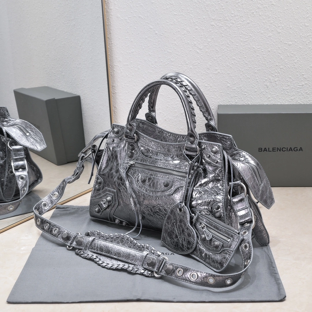 TechFriendly Balenciaga NEO CAGOLE Vintage Leather Trapezoid Bag with Accessories 60958