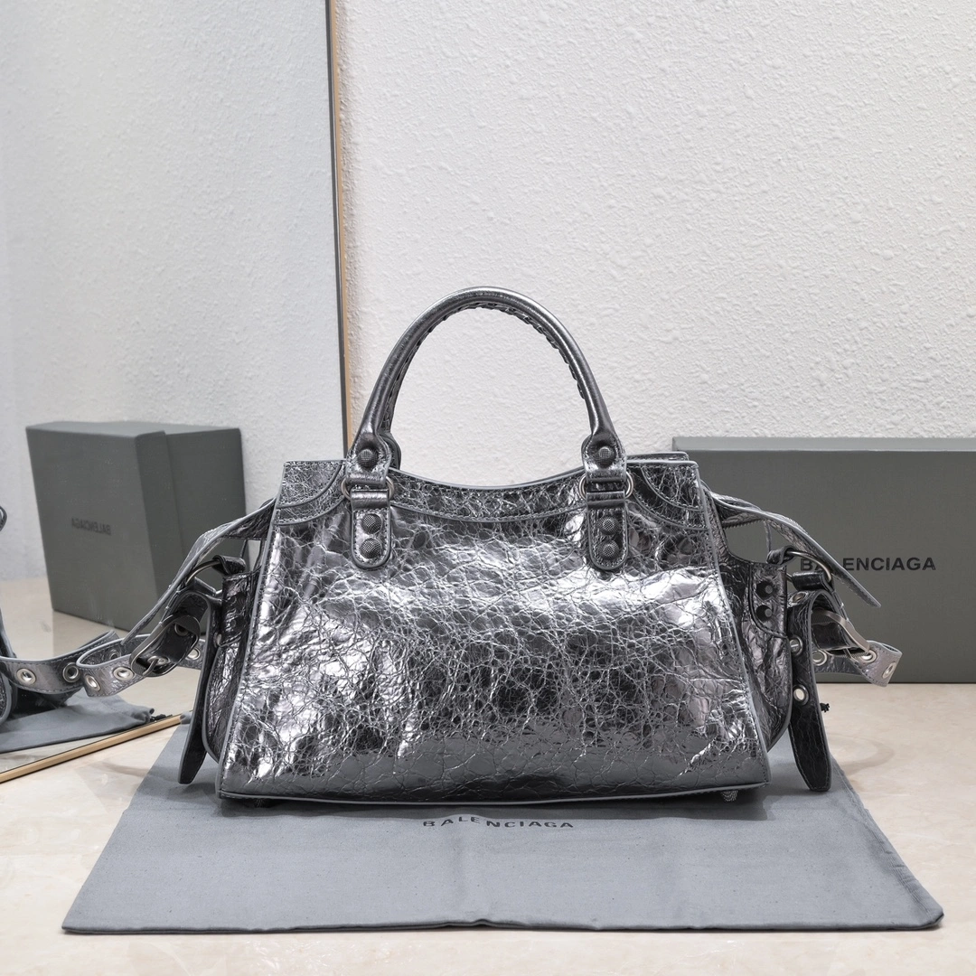 TechFriendly Balenciaga NEO CAGOLE Vintage Leather Trapezoid Bag with Accessories 60958