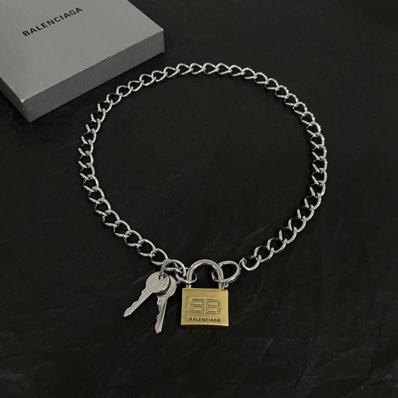 HighQuality Balenciaga Necklaces 215692