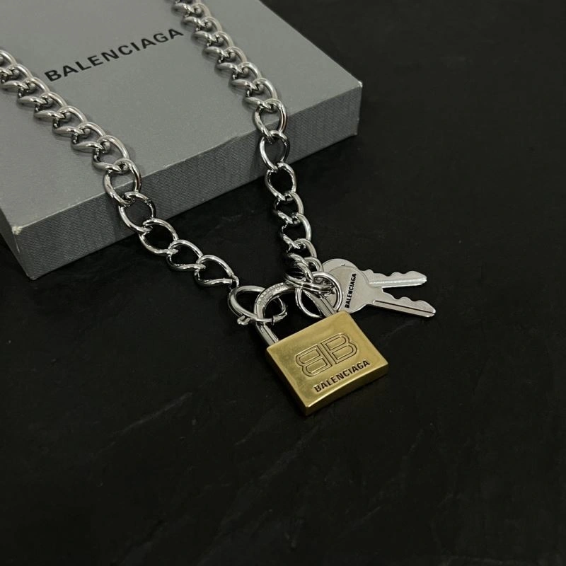 HighQuality Balenciaga Necklaces 215692