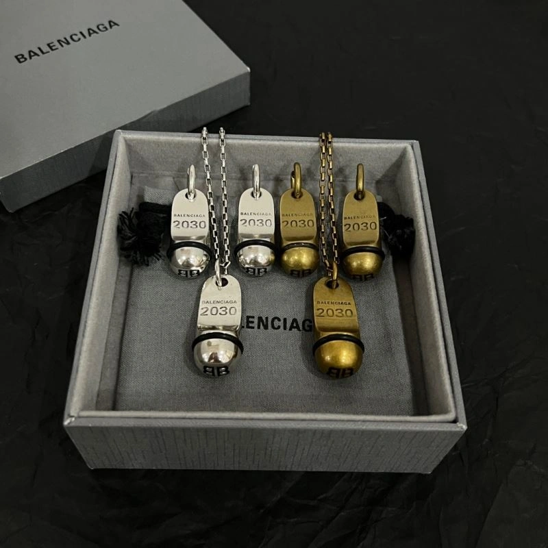 Reliable Balenciaga Necklaces 215720