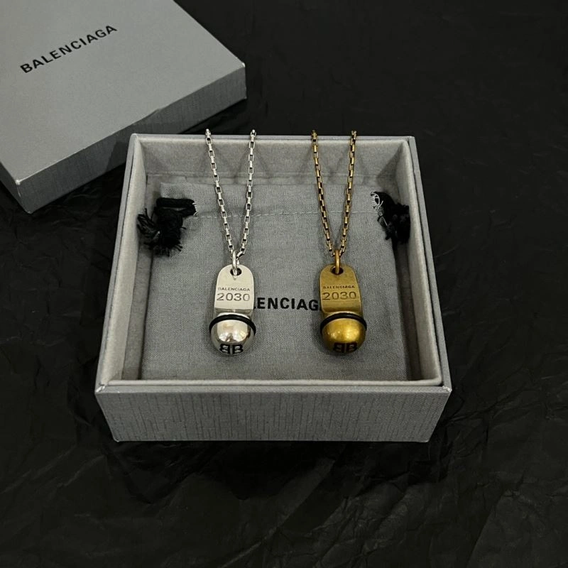 Reliable Balenciaga Necklaces 215720
