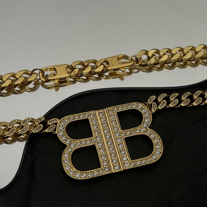 Balenciaga Necklaces Affordable 215648