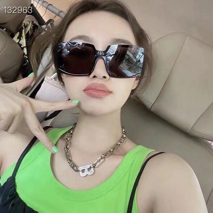 OdorResistant Balenciaga Necklaces 215636