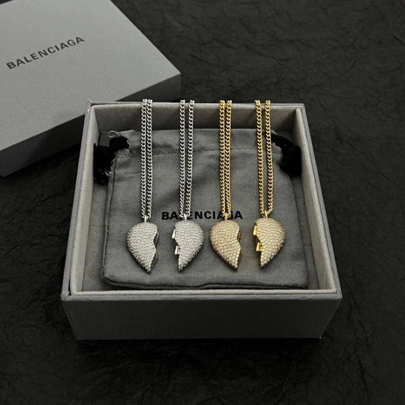 SoftTouch Balenciaga Necklaces 215639