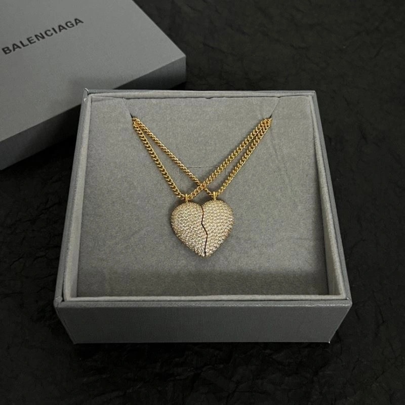 SoftTouch Balenciaga Necklaces 215639