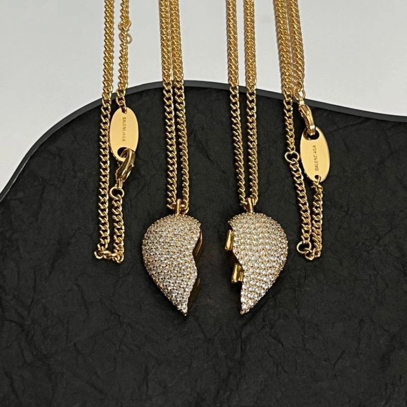 SoftTouch Balenciaga Necklaces 215639