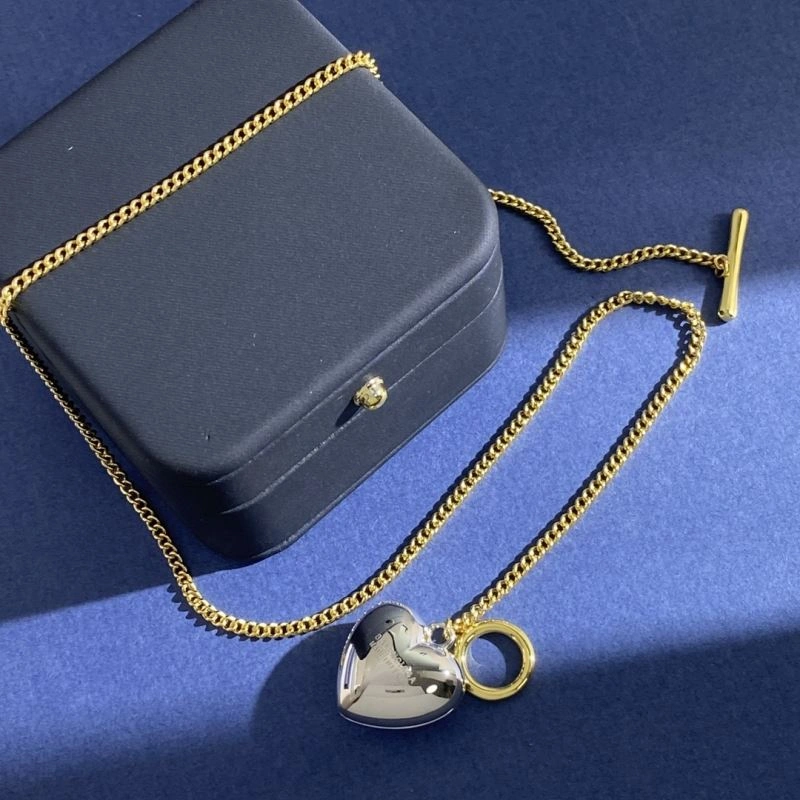 Balenciaga Necklaces WrinkleFree 215617