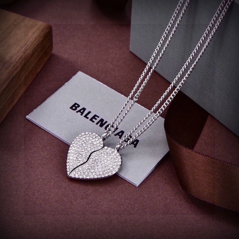 Balenciaga Necklaces Functional 215614