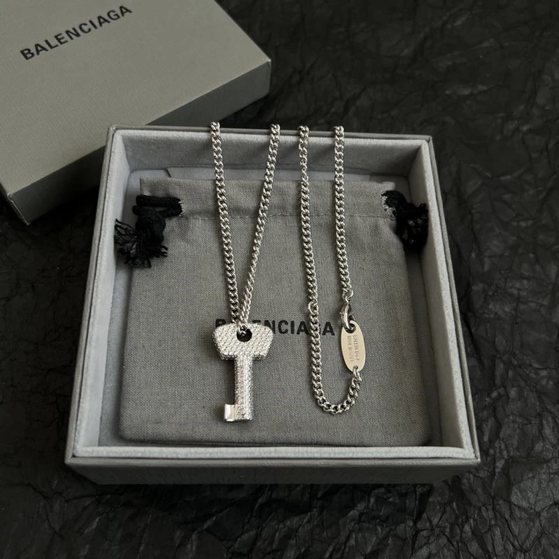 Balenciaga Necklaces MultiPurpose 215598