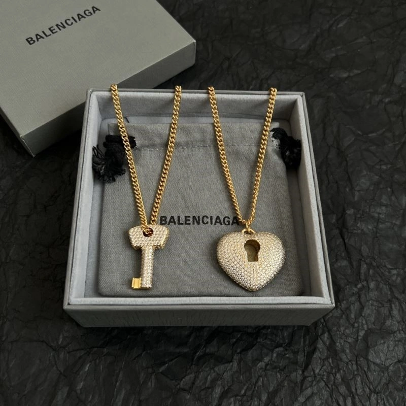 Breathable Balenciaga Necklaces 215591