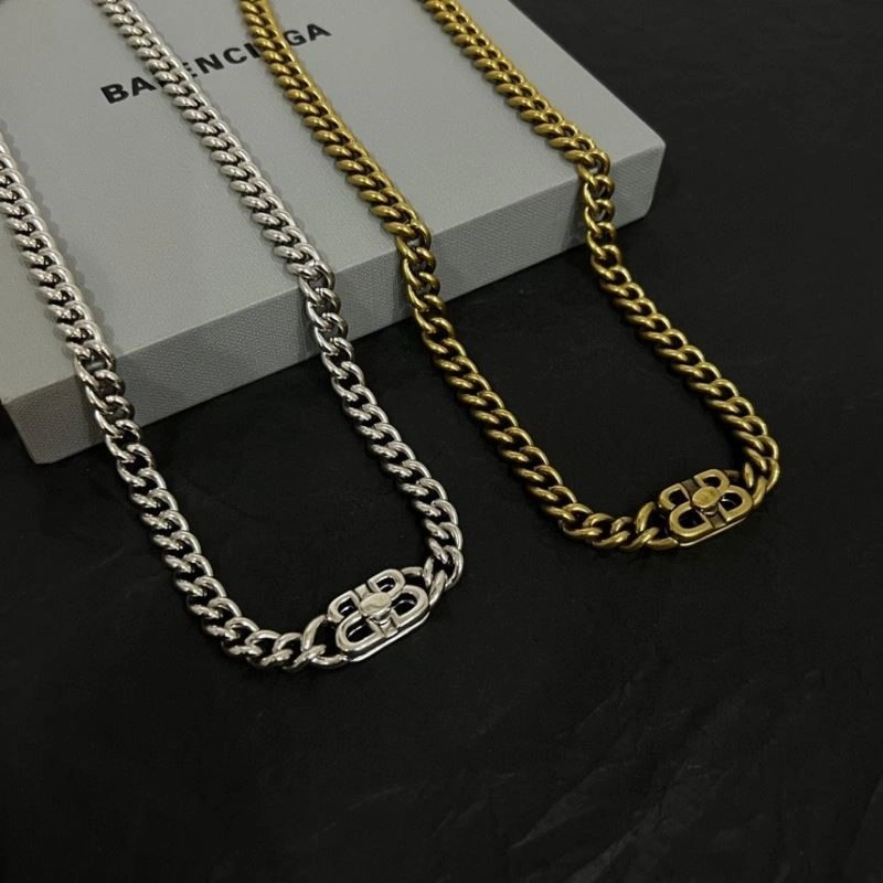 Balenciaga Necklaces Stylish 215562