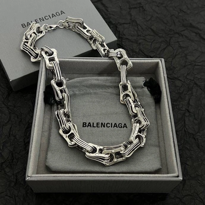 Balenciaga Necklaces Sophisticated 215556