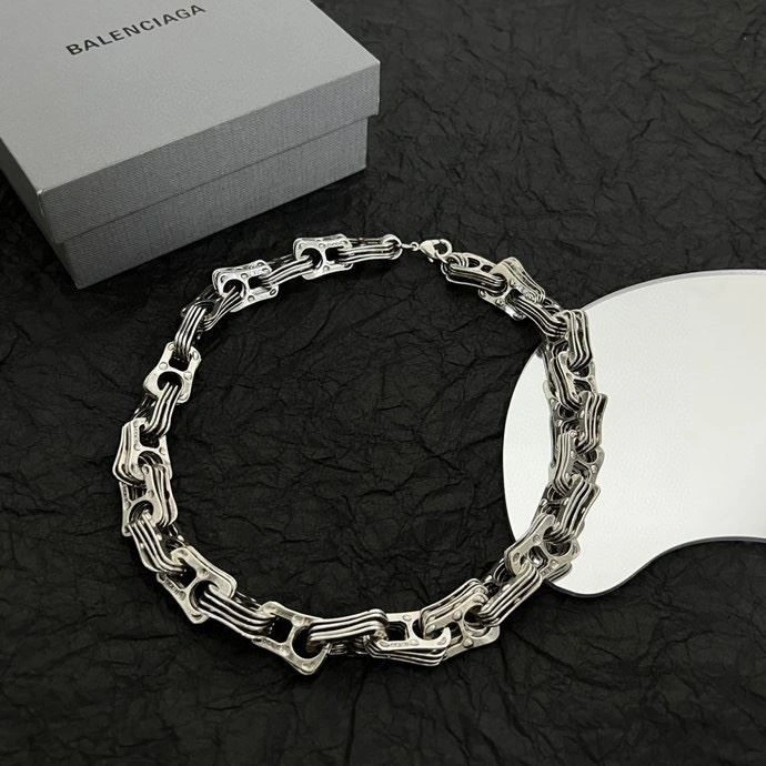 Balenciaga Necklaces Sophisticated 215556