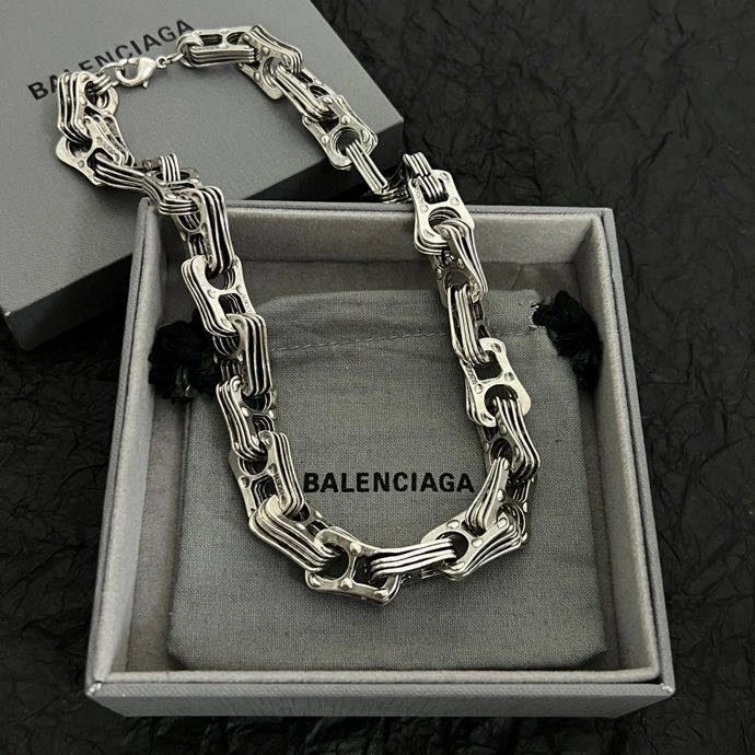 Balenciaga Necklaces Sophisticated 215556