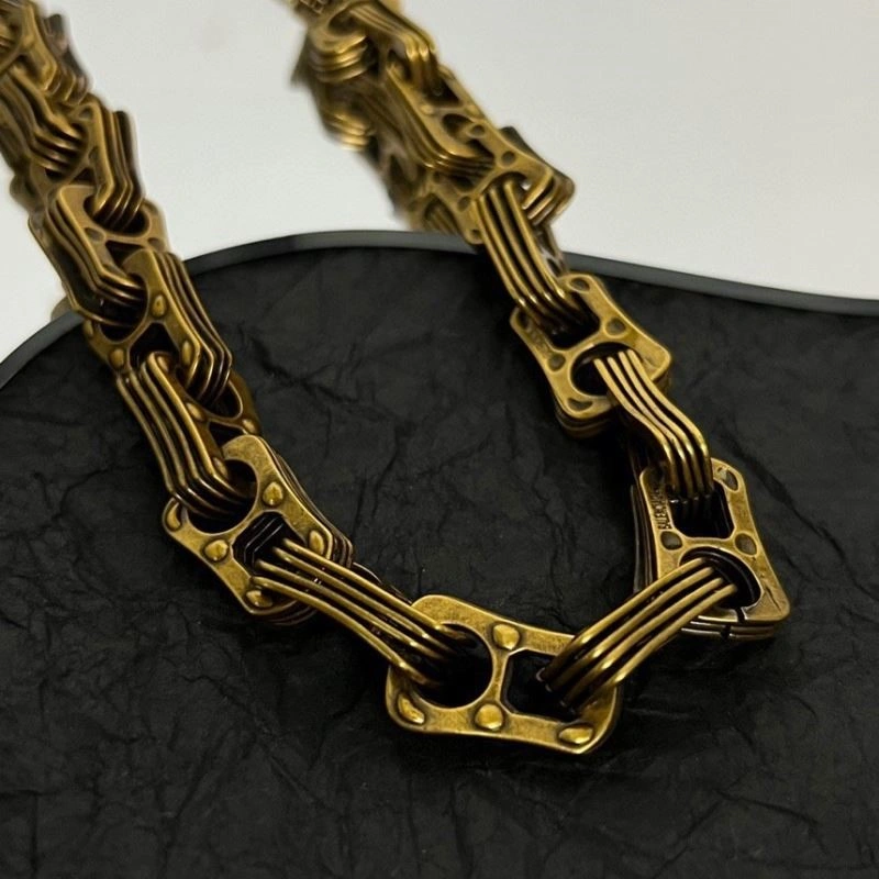 Balenciaga Necklaces FashionForward 215569