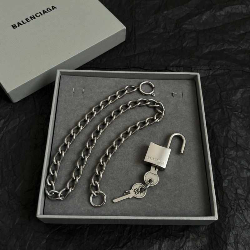 Balenciaga Necklaces Reliable 215557