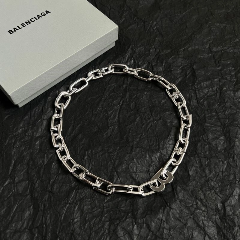 Trendy Balenciaga Necklaces 215511