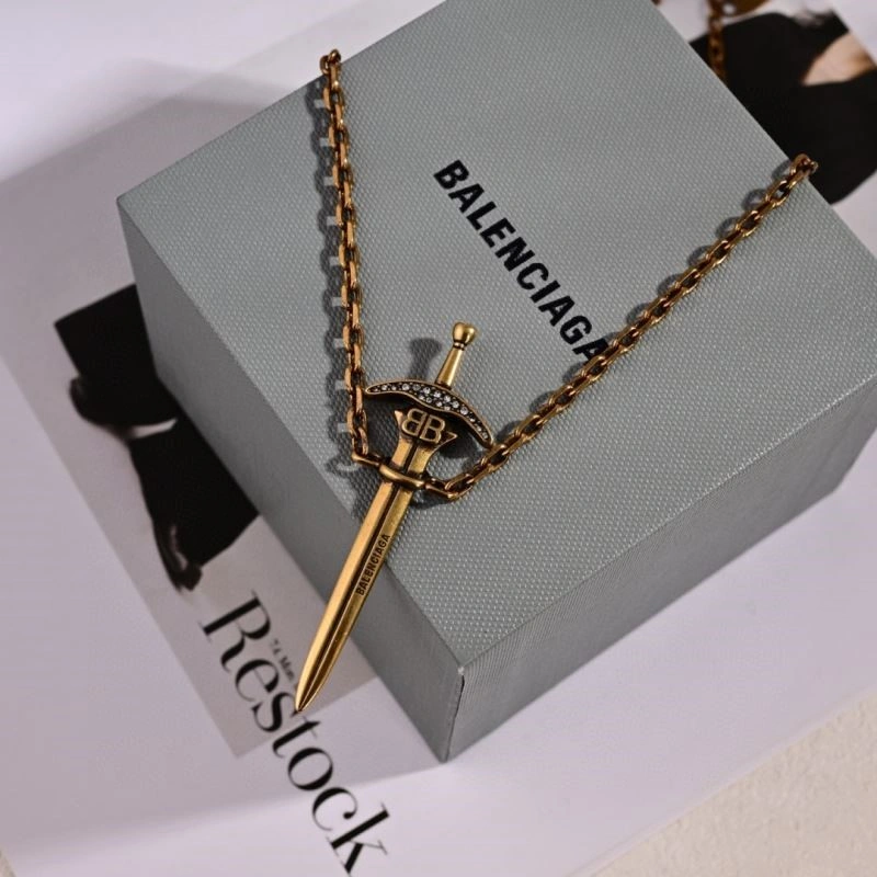 OnTrend Balenciaga Necklaces 215456