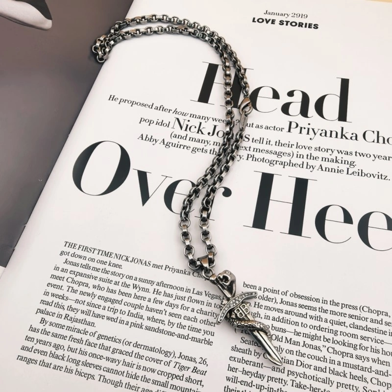 Cozy Balenciaga Necklaces 215462