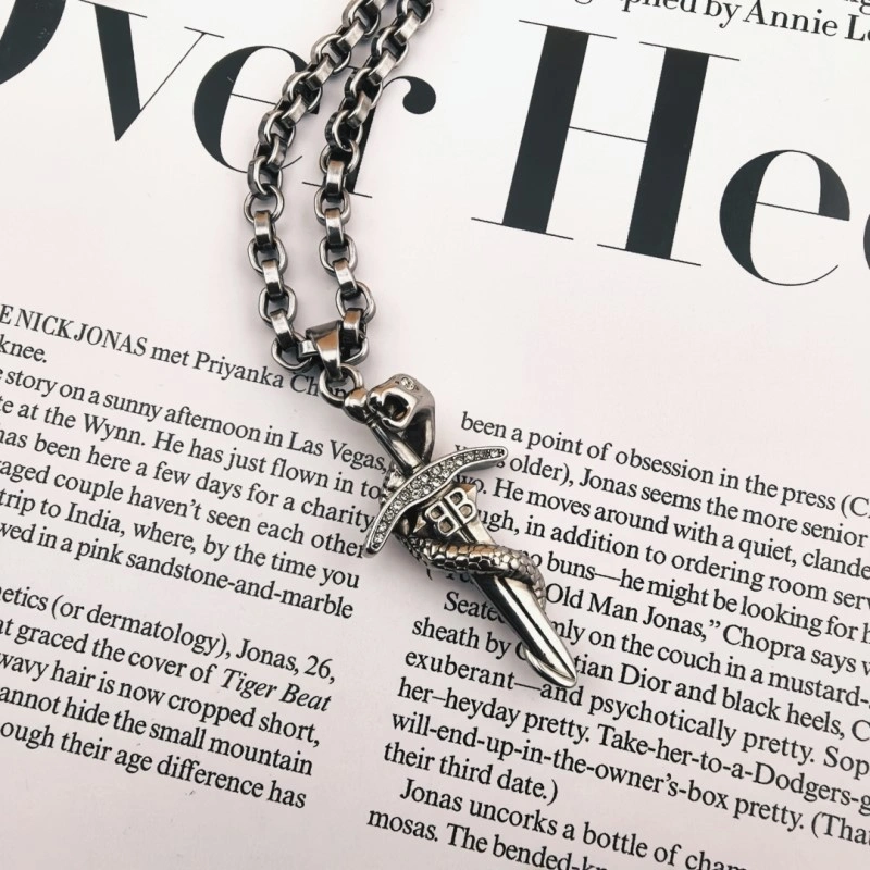Cozy Balenciaga Necklaces 215462