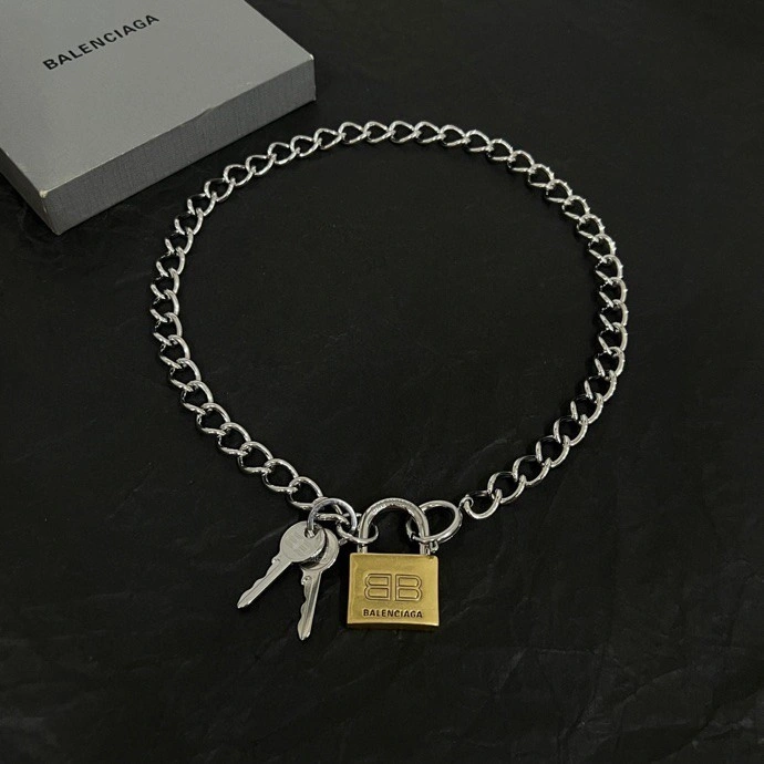 Balenciaga Necklaces Minimalist 215459