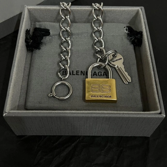 Balenciaga Necklaces Minimalist 215459