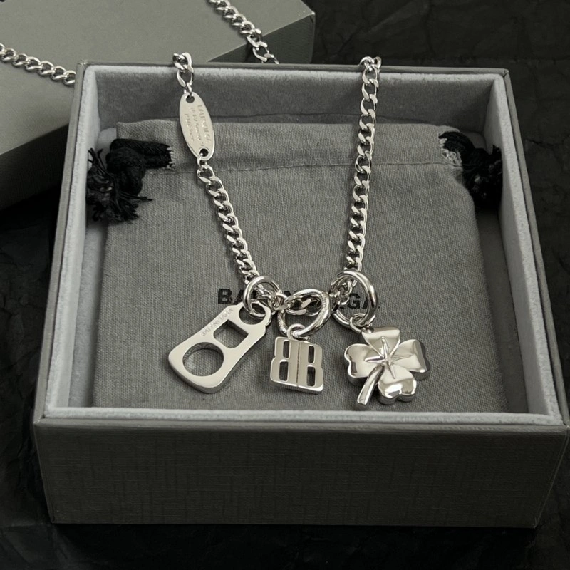 Balenciaga Necklaces Trendy 215435