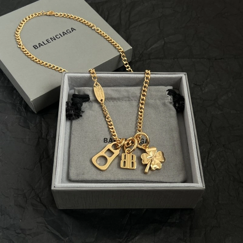 OnTrend Balenciaga Necklaces 215431