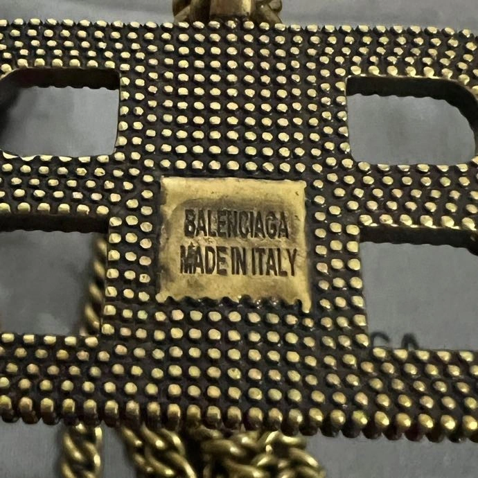 Unique Balenciaga Necklaces 215437